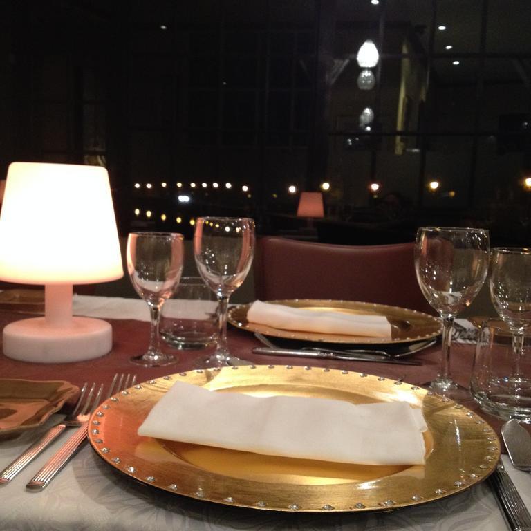 Hotel Restaurant Du Lac Combourg Zewnętrze zdjęcie