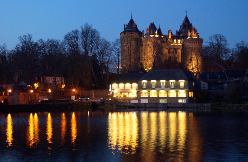 Hotel Restaurant Du Lac Combourg Zewnętrze zdjęcie