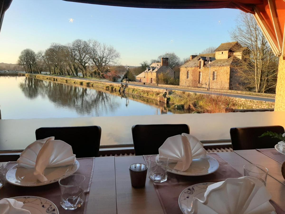 Hotel Restaurant Du Lac Combourg Zewnętrze zdjęcie