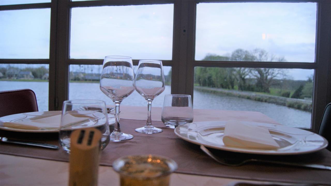Hotel Restaurant Du Lac Combourg Zewnętrze zdjęcie